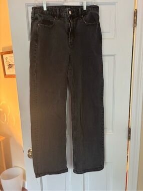 Old Navy Women’s Black Relaxed Straight Jeans